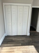 666 Metropolitan Ave in Boston, MA - Foto de edificio - Building Photo