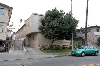 148 N Normandie Ave in Los Angeles, CA - Building Photo - Building Photo