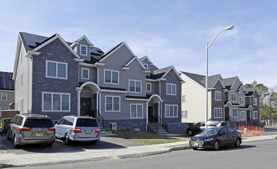 Prospect Square in Lakewood, NJ - Building Photo