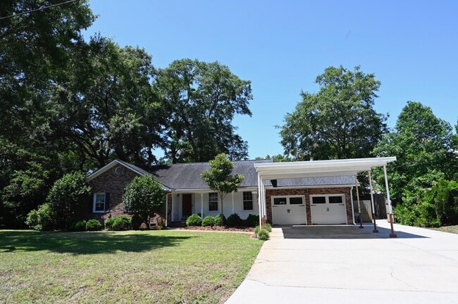property at 1265 Penny Cir