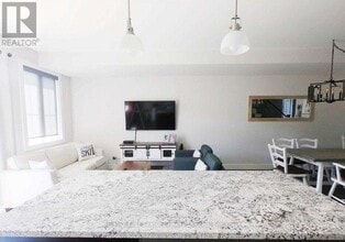 309 Yellow Birch Cres in Blue Mountains, ON - Building Photo - Building Photo