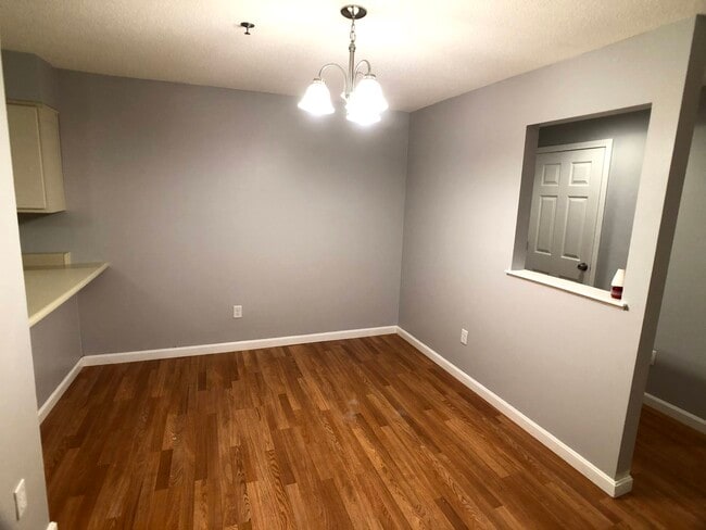 108 Hunters Run Pl in Haverhill, MA - Foto de edificio - Building Photo