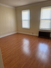 16 Cutler St in Clifton, NJ - Building Photo - Building Photo
