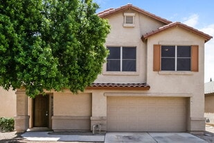 12925 W Holly St in Avondale, AZ - Building Photo