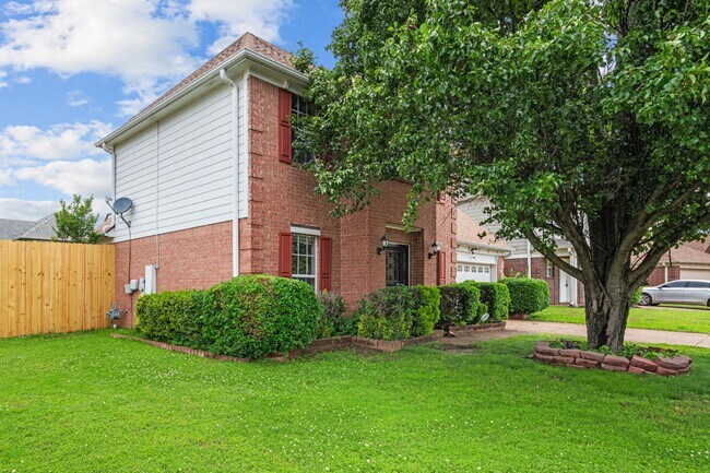 property at 3903 Caprice Dr