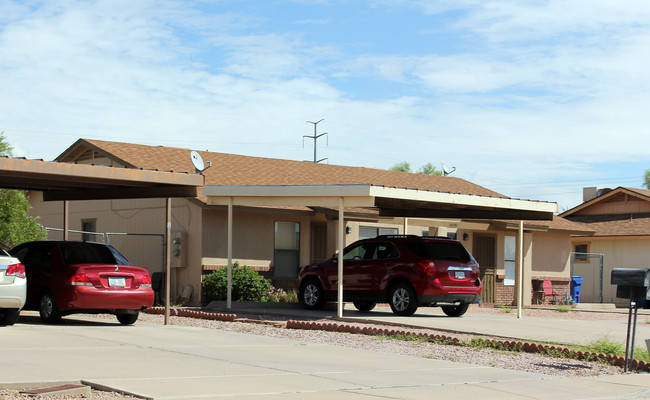 4808 E Camino St in Mesa, AZ - Building Photo - Building Photo