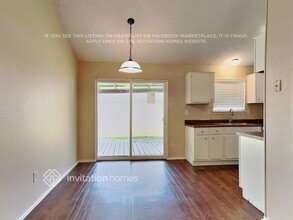 11163 Wheatridge Dr in Houston, TX - Foto de edificio - Building Photo