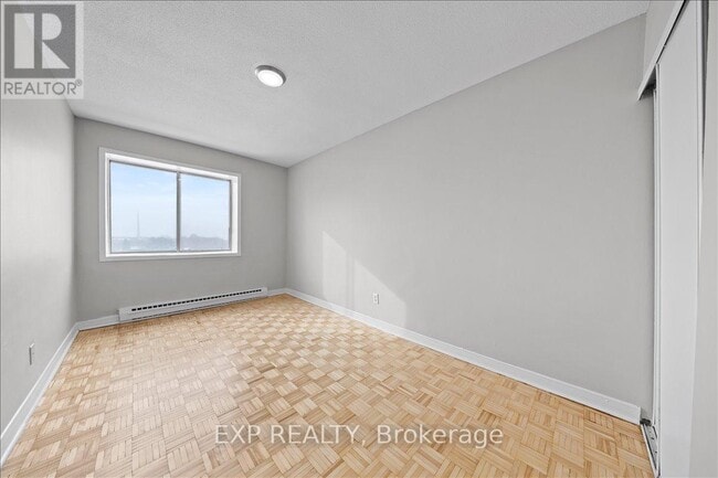 property at 1435 Morisset Ave