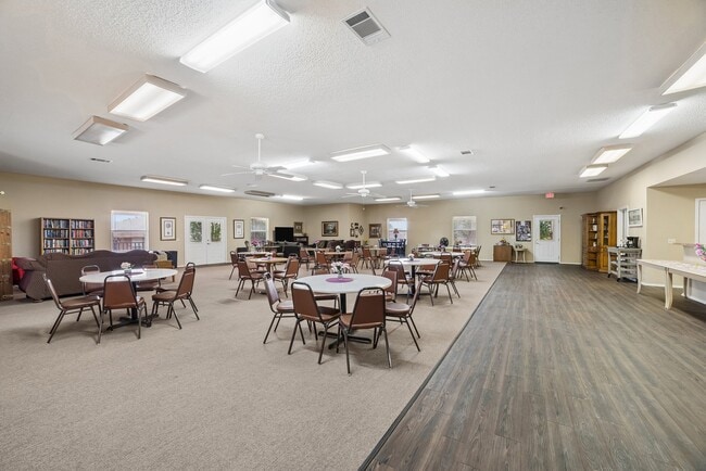 1604 N Hills Blvd, Unit 4804