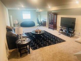 3356 Craven Dr in Coralville, IA - Building Photo