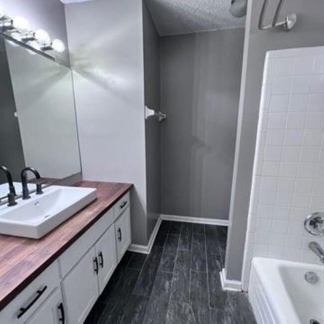 property at 6311 Thomasville Rd