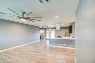3729 W Butler Dr in Phoenix, AZ - Building Photo - Building Photo