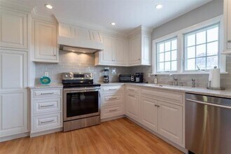 70 Causeway Rd in Rye, NH - Building Photo - Building Photo