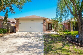 18818 Driftwood Springs Dr in Katy, TX - Building Photo - Building Photo