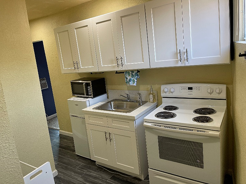 6031 Albemarle St in San Diego, CA - Building Photo