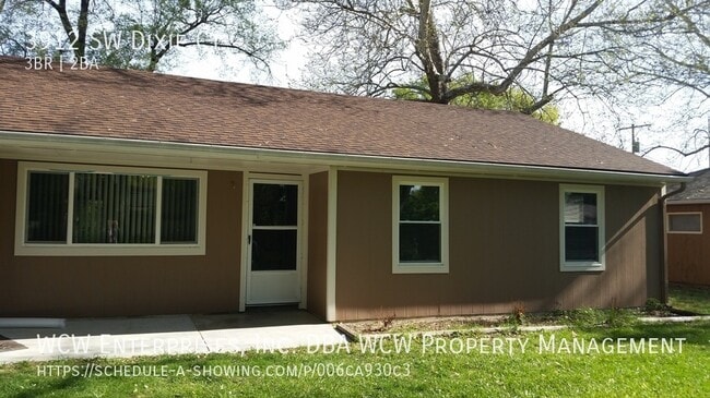 property at 3912 SW Dixie Ct