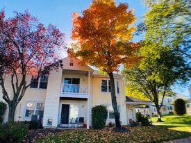 305 Shepherds Way, Unit 305 in Southampton, PA - Building Photo