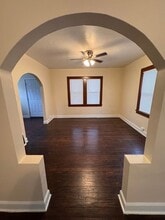 1324 Salt Springs Rd in Youngstown, OH - Building Photo - Building Photo