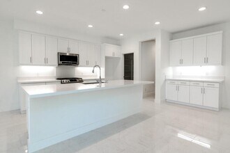 43275 Passagio Lago Way in Indio, CA - Building Photo - Building Photo