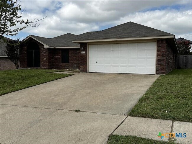 5505 Gunnison Dr