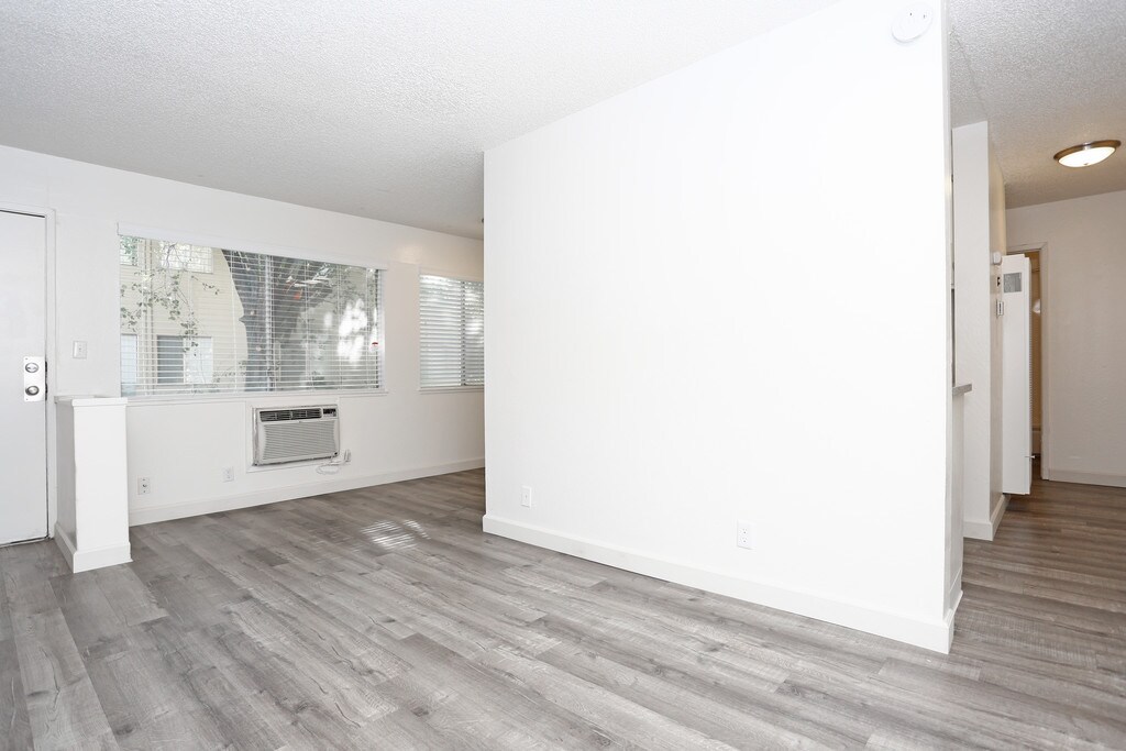 McClellan Court Apartments North Highlands, CA Apartments For Rent