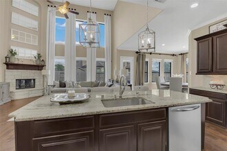17306 Legend Brook Ct in Tomball, TX - Building Photo - Building Photo