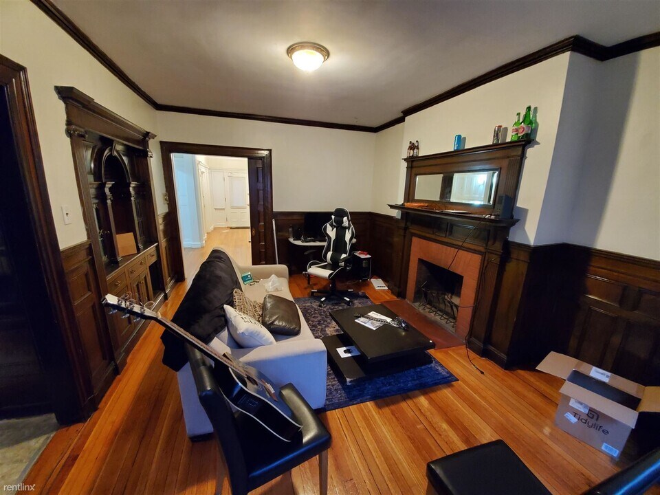 533 Newbury St-Unit -# 1 in Boston, MA - Foto de edificio