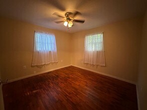 207 E H Pl in Russellville, AR - Building Photo - Building Photo