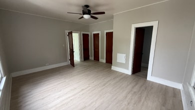 452 SE Nassau St in Lake City, FL - Building Photo - Building Photo