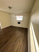 26627 SW 139th Ave in Naranja, FL - Foto de edificio - Building Photo