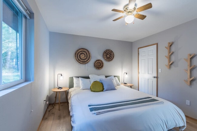 226 Paradise Dr, Unit ID1035866P in Ashford, WA - Building Photo - Building Photo