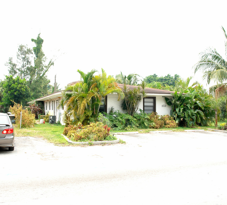 101 SW 18th Ave in Fort Lauderdale, FL - Building Photo