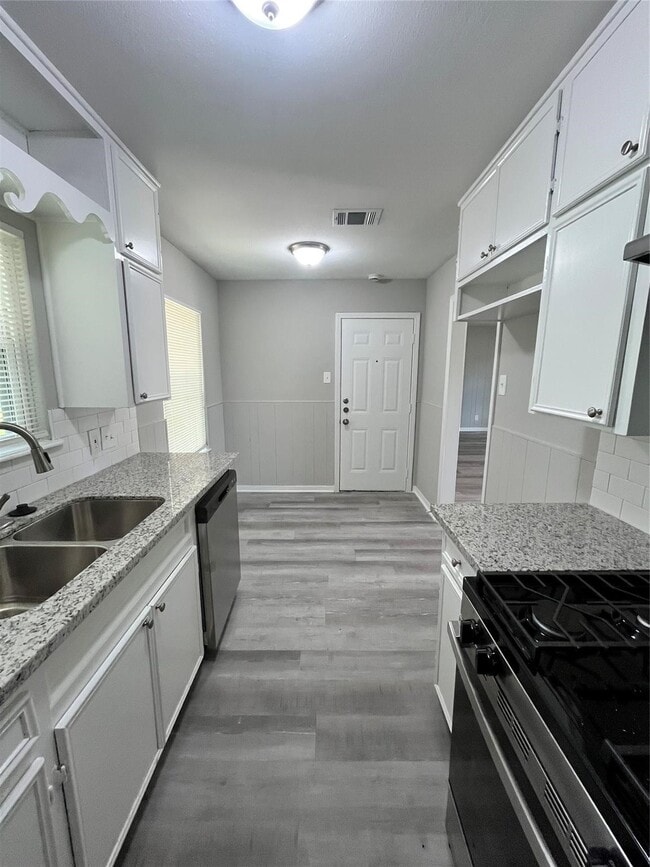 property at 1001 Mac Dr