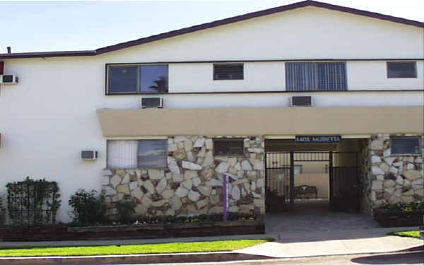 Murietta Courtyard in Sherman Oaks, CA - Building Photo - Building Photo