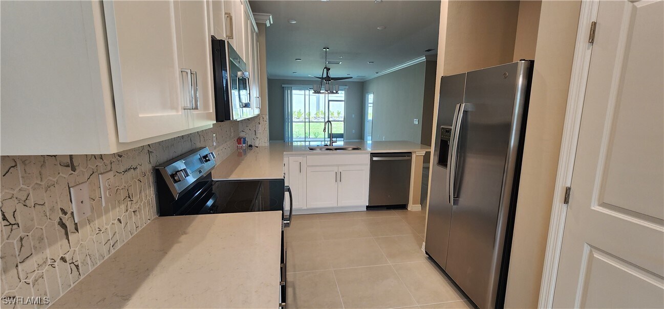 11790 Venetian Lagoon Dr in Ft. Myers, FL - Building Photo