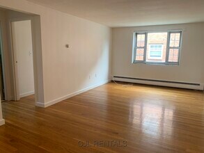 27 N Union St in Arlington, MA - Building Photo - Building Photo