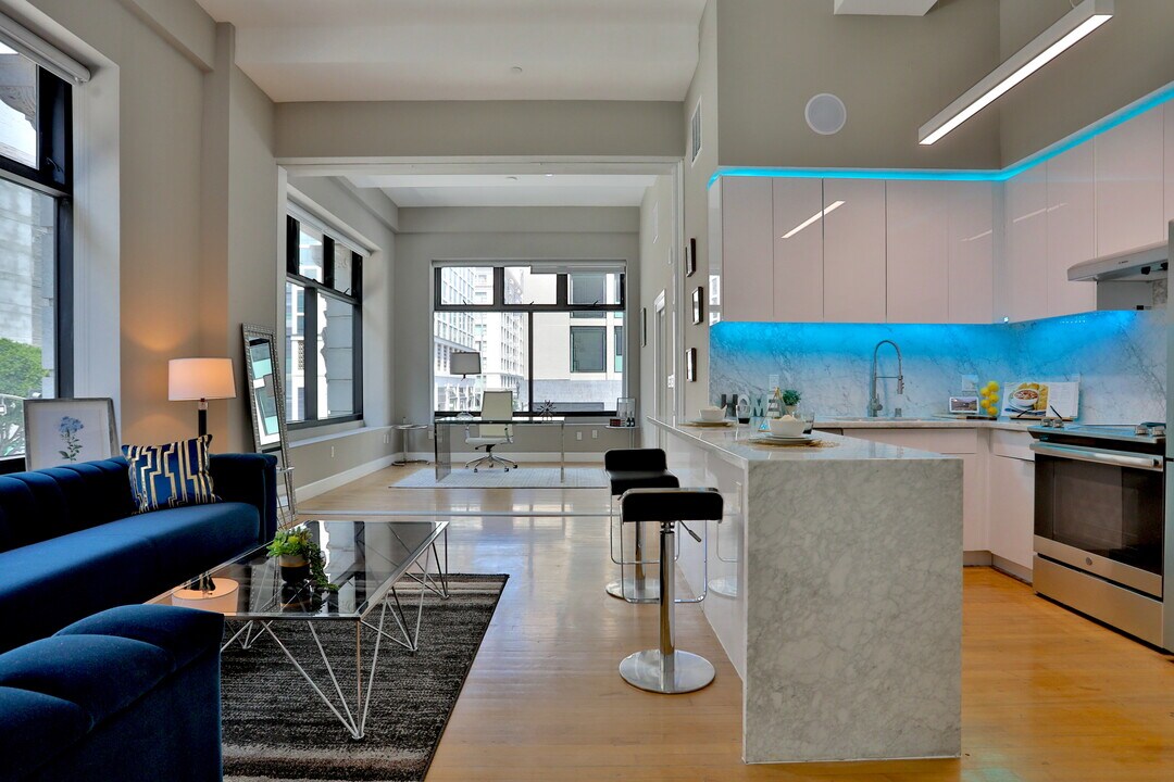 HW Hellman Building in Los Angeles, CA - Building Photo