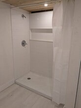 605 NE 27th St in Wilton Manors, FL - Foto de edificio - Building Photo