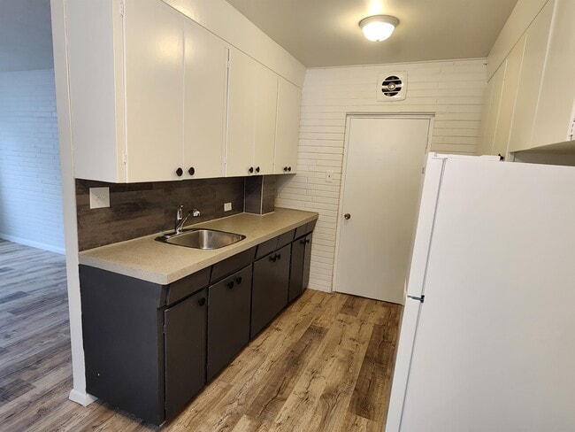 property at 1910 Main St