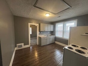 3808 Kenker Pl in Cincinnati, OH - Building Photo - Building Photo