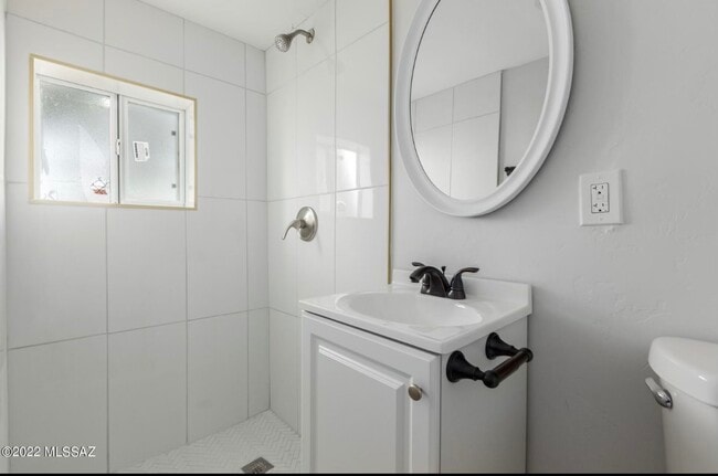 3814 S Liberty Ave, Unit 3814 in Tucson, AZ - Building Photo - Building Photo