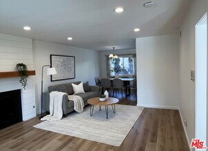 13123 Magnolia Blvd in Los Angeles, CA - Building Photo - Building Photo