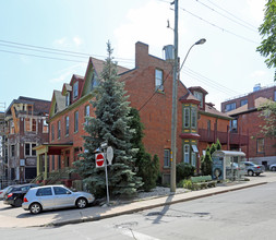 31-33 Bold St in Hamilton, ON - Building Photo - Building Photo