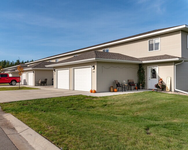 300 Bradbury Way Rentals in Jordan, MN