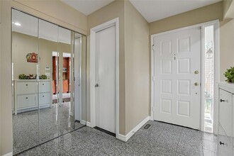 6 Deer Run in Chappaqua, NY - Building Photo - Building Photo