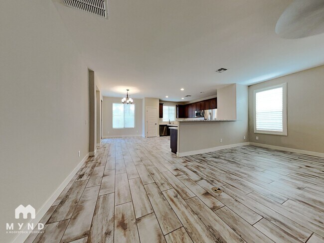 2639 N Walker Way in Phoenix, AZ - Building Photo - Building Photo