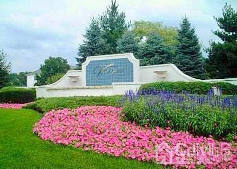 property at 936 Waterford Dr