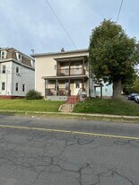 232 Glen St in New Britain, CT - Building Photo