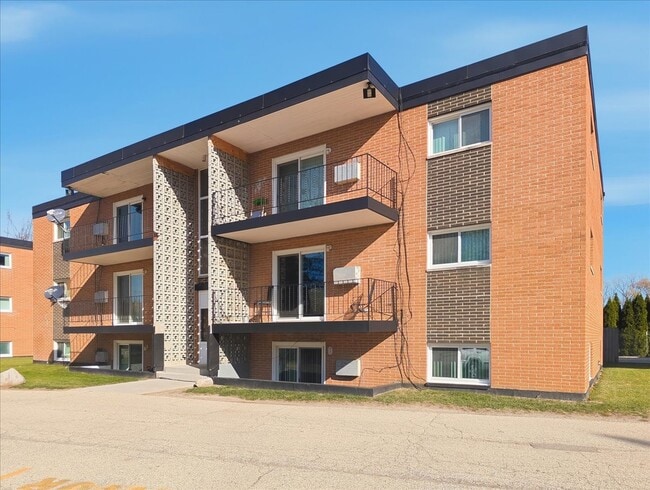 property at 200 Marlene Ct