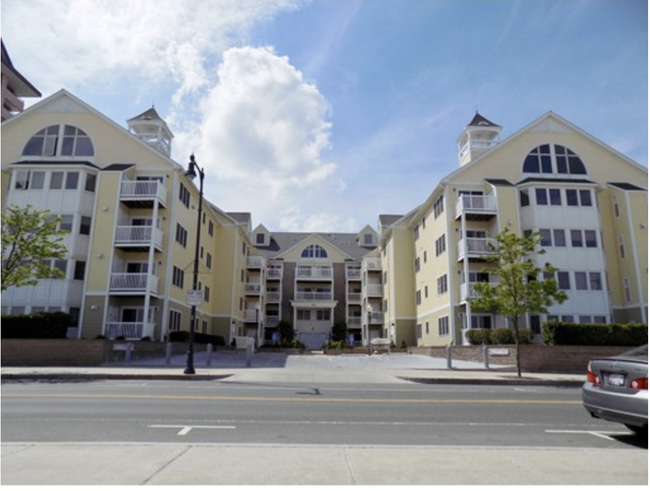 360 Revere Beach Blvd in Revere, MA - Building Photo - Building Photo